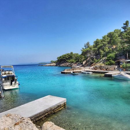Holiday Hvar Vrbanj ภายนอก รูปภาพ
