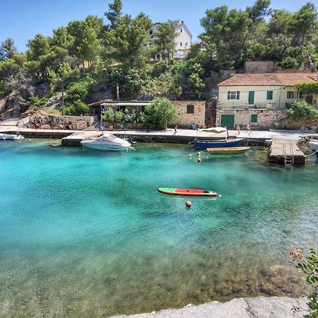 Holiday Hvar Vrbanj ภายนอก รูปภาพ