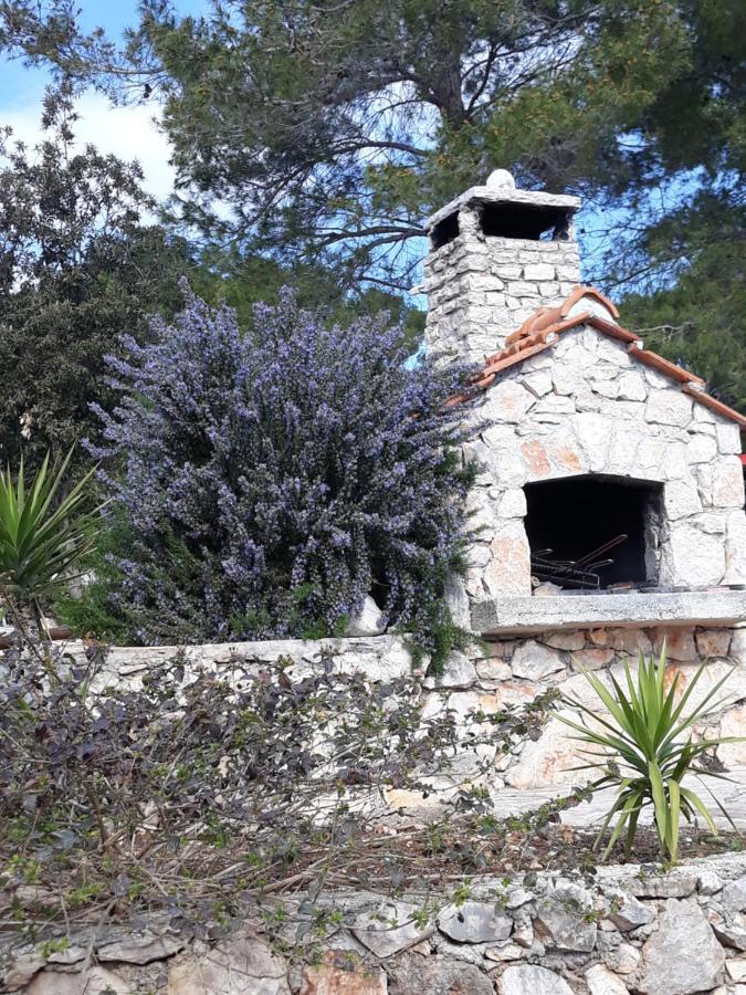Holiday Hvar Vrbanj ภายนอก รูปภาพ