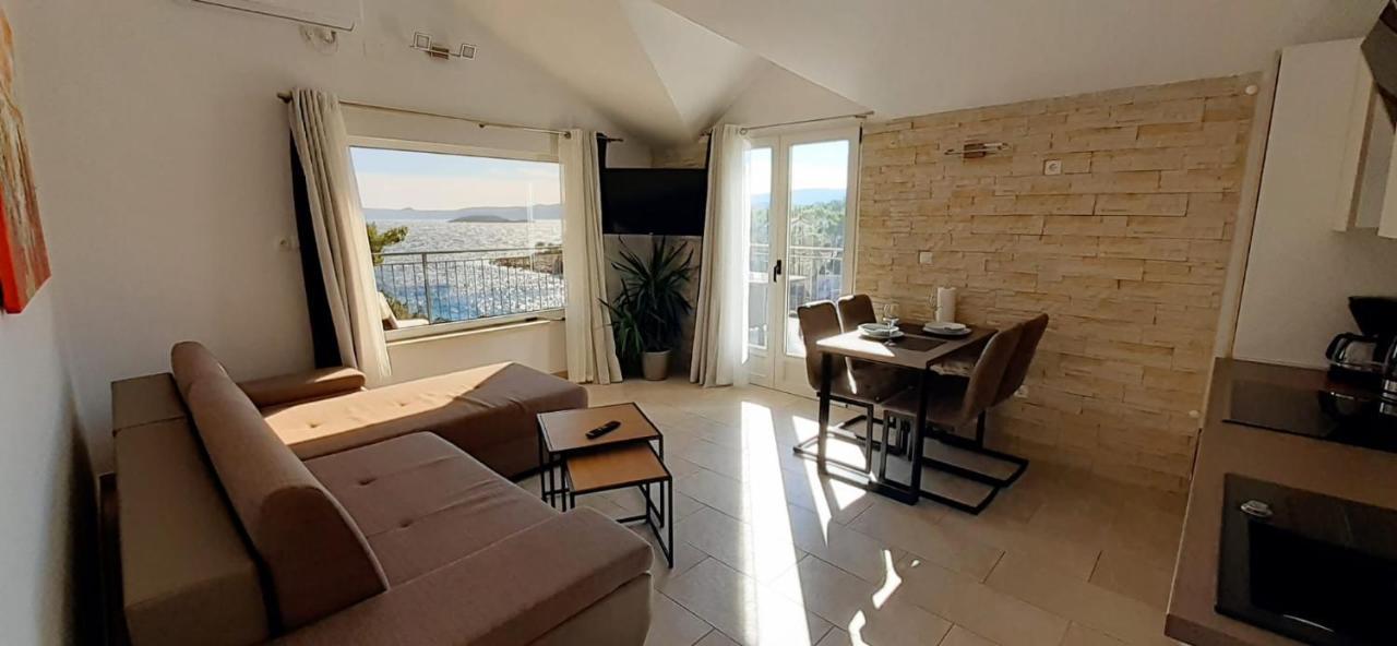 Holiday Hvar Vrbanj ภายนอก รูปภาพ