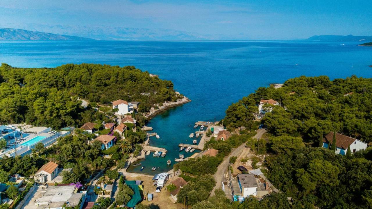 Holiday Hvar Vrbanj ภายนอก รูปภาพ