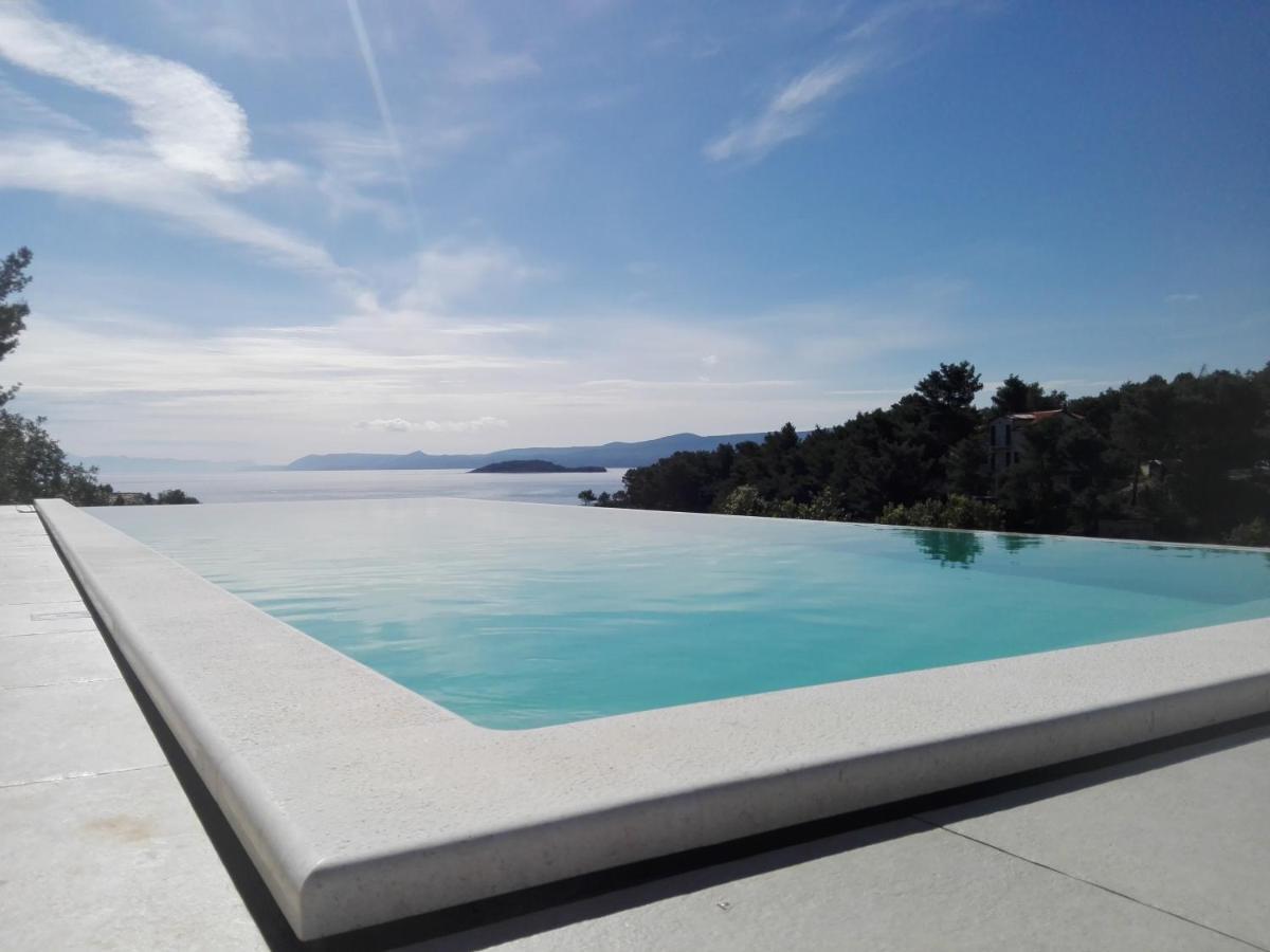 Holiday Hvar Vrbanj ภายนอก รูปภาพ